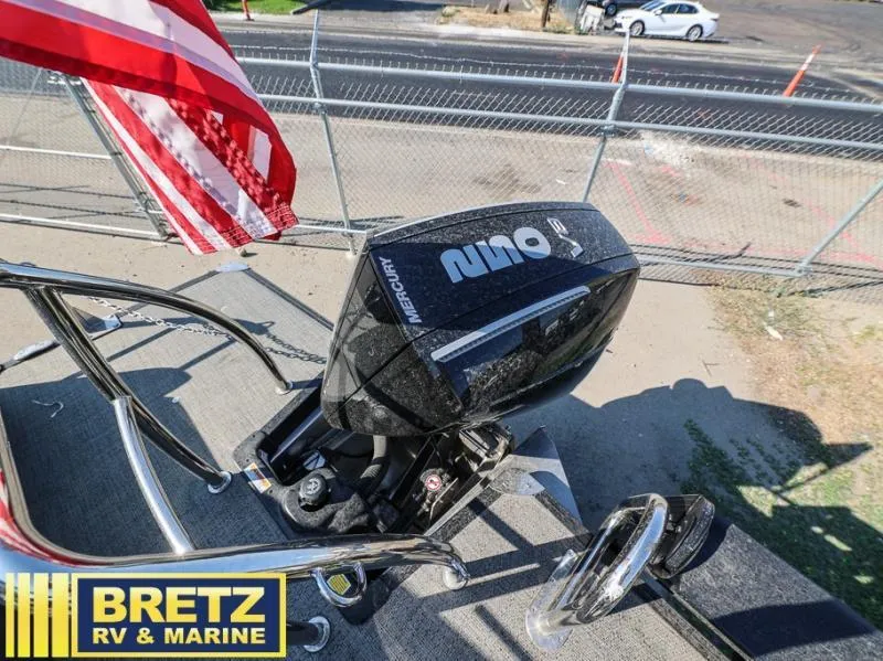 Slide: The Image of 2024 Cabrio Ultra-Entertainer C24UE boat with Mercury engine at Bretz RV & Marine. - 9