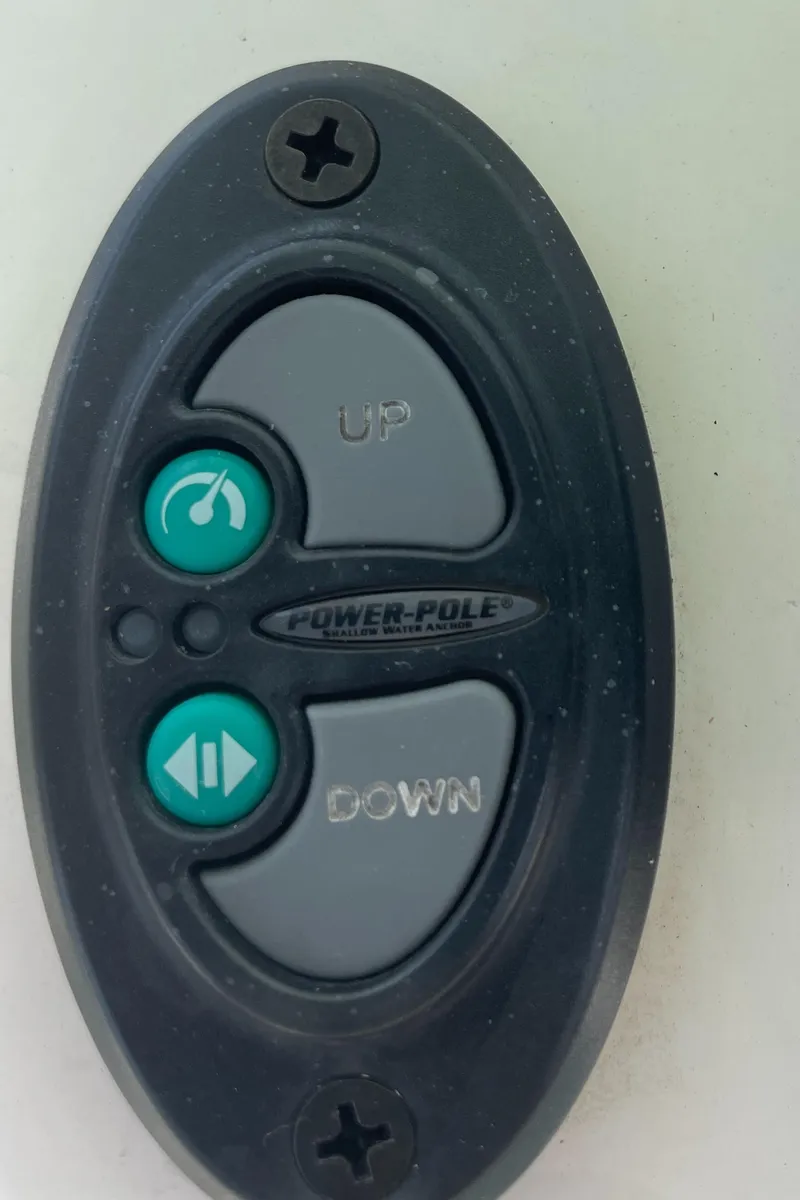 Slide: The Image of Power-Pole control panel on a 2016 Skeeter SX 240 boat. - 11