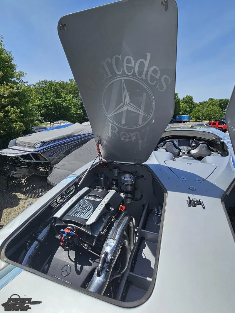 Slide: The Image of MTI 44 AMG TRIBUTE 2007 - 90