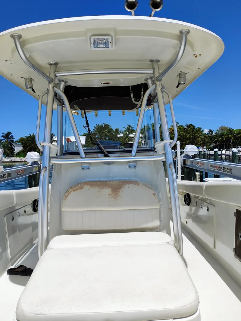 Slide: The Image of 2008 Hydra-Sports Vector 2900 CC center console boat interior with seating and T-top. - 36