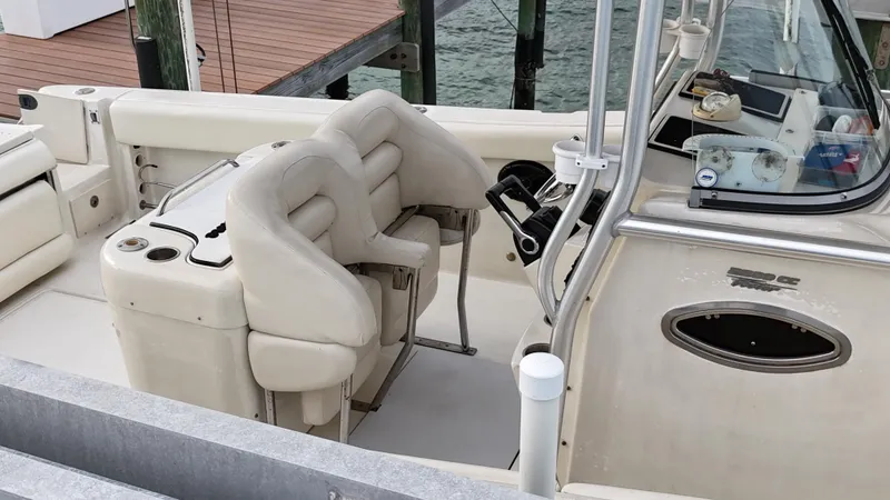 Slide: The Image of Hydra-Sports Vector 2900 CC 2008 - 83