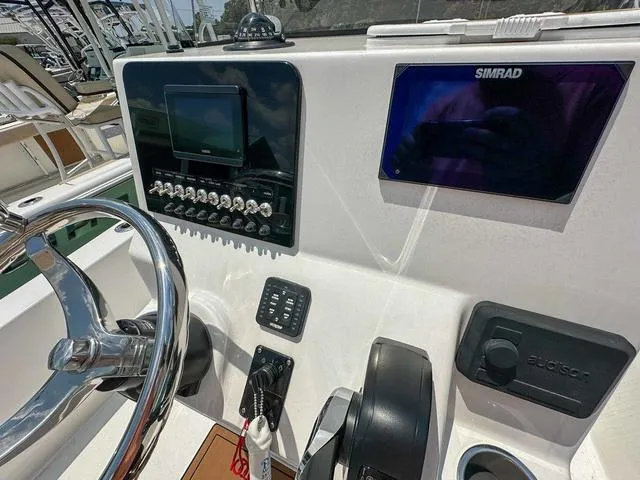 Slide: The Image of Sea Pro 202 Center Console 2024 - 14