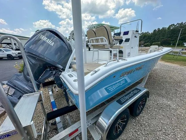 Slide: The Image of Sea Pro 202 Center Console 2024 - 6