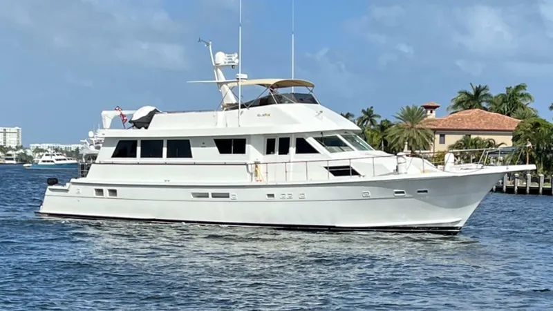 Slide: The Image of Hatteras CUSTOM COCKPIT MOTOR YACHT 1989 - 1