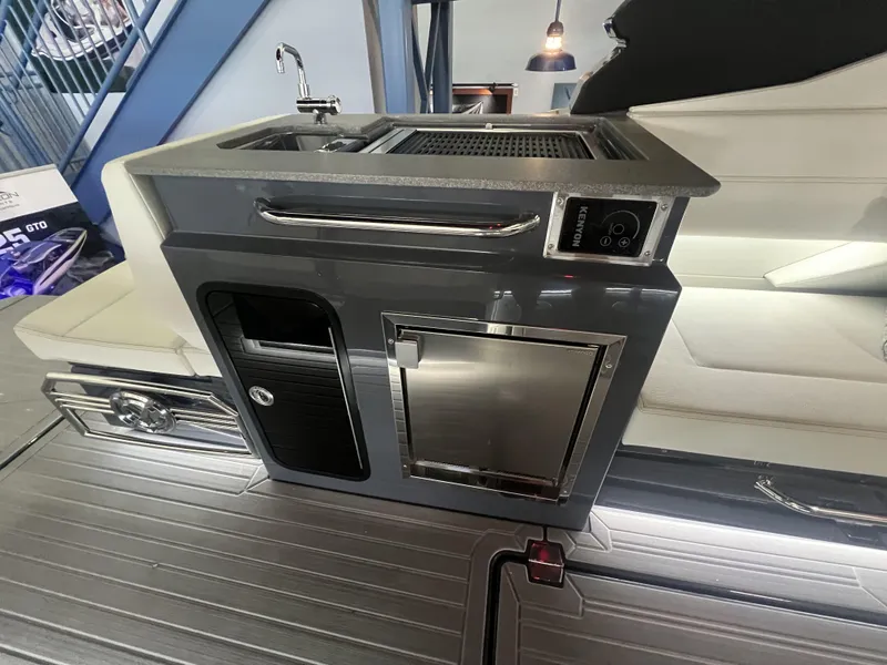 Slide: The Image of Image 10 - 10