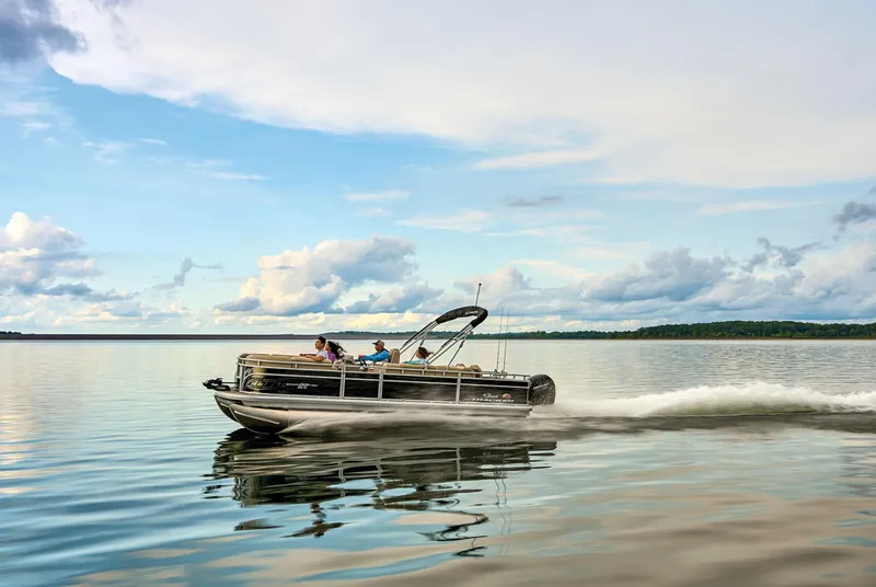 Slide: The Image of Sun Tracker SportFish 22 DLX 2024 - 70