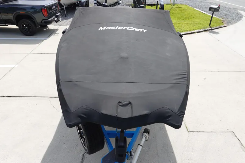 Slide: The Image of MasterCraft NXT22 2021 - 54