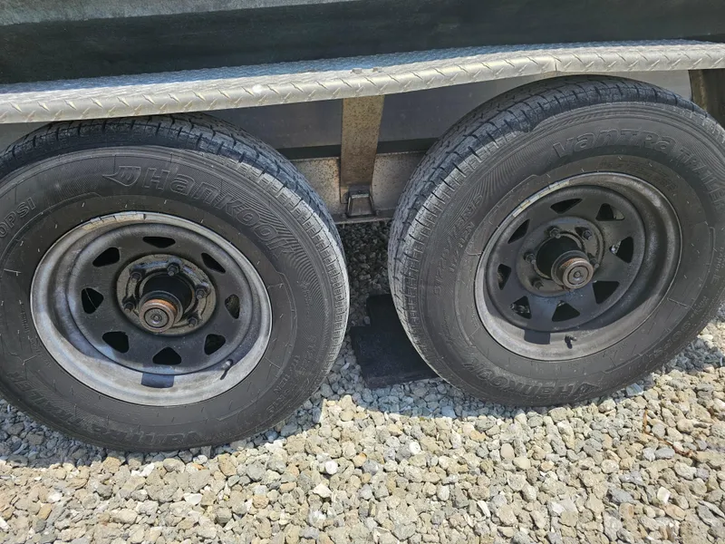 Slide: The Image of Triton 2690 WA 2005 - 21