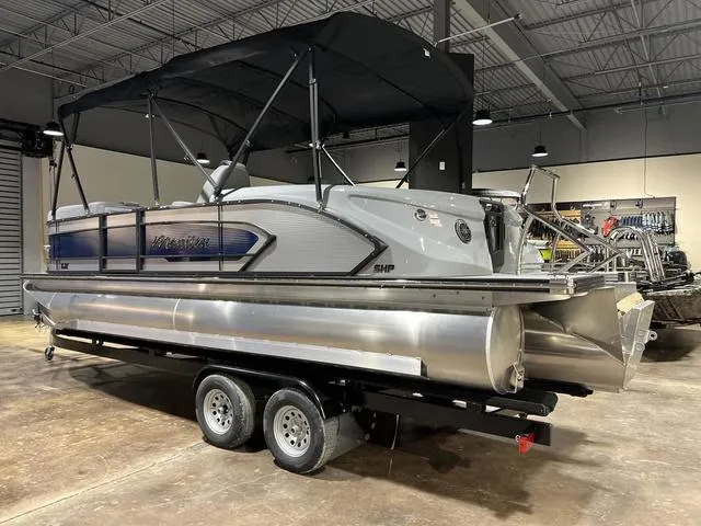 Slide: The Image of Manitou LX 23 Rear Facing X-Treme (RFX) Single Engine V-To 2024 - 6