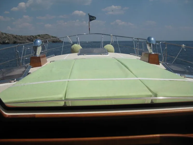 Slide: The Image of Foredeck View - 19