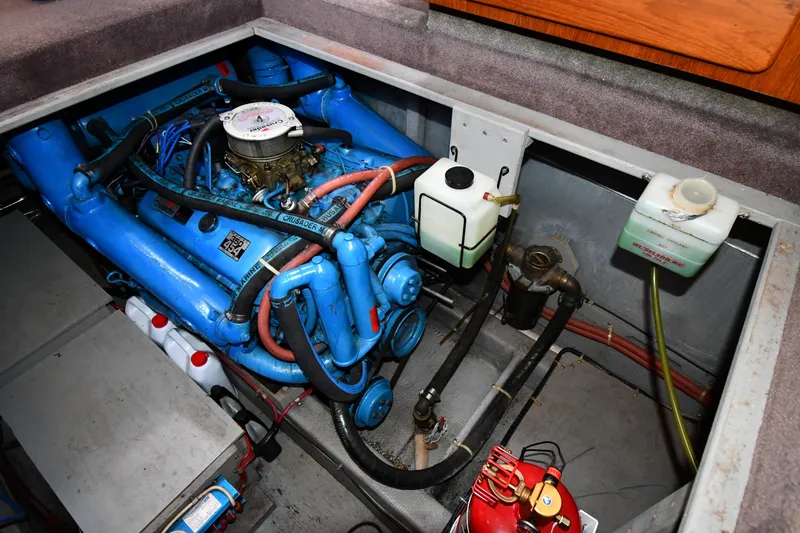 Slide: The Image of Tollycraft 34 Sundeck Motor Yacht 1988 - 63