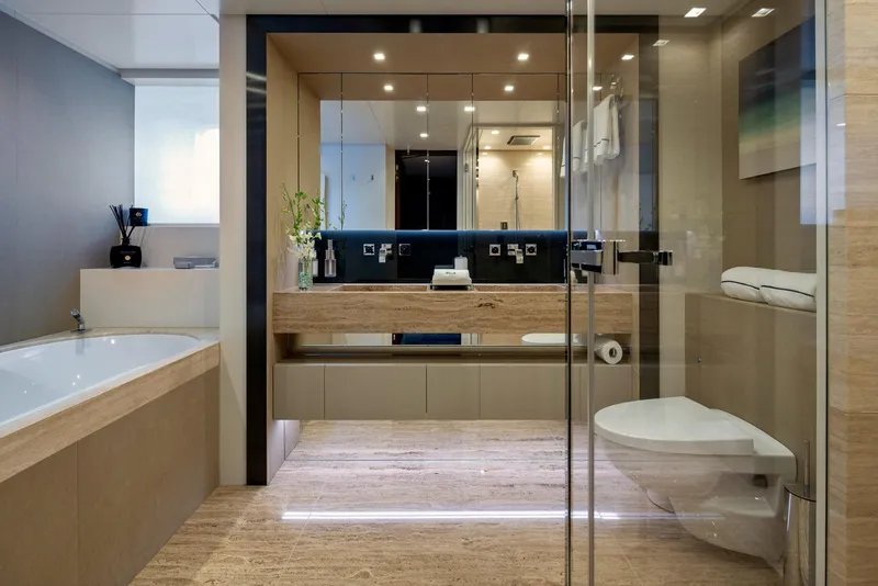 Slide: The Image of 164' Heesen 2021 (ELA) Guest Head - 15