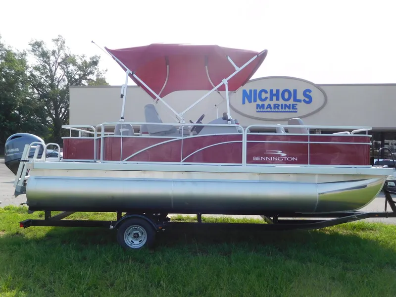 Slide: The Image of 2024 Bennington 20 SVF pontoon boat at Nichols Marine dealership. - 0