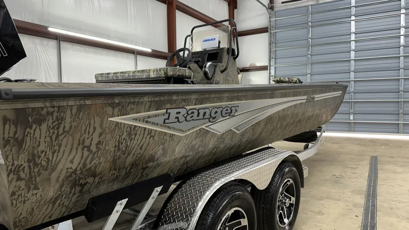 Slide: The Image of Ranger RB210 2024 - 8