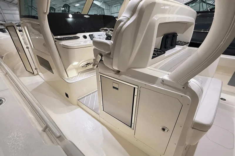 Slide: The Image of Scout 377 LXF 2025 - 21