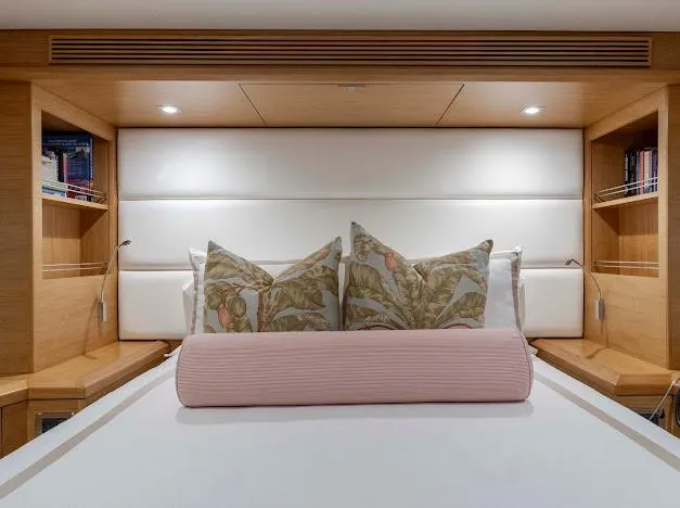 Slide: The Image of Hatteras 100 Raised Pilothouse 2015 - 117