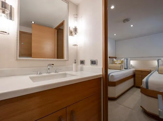 Slide: The Image of Hatteras 100 Raised Pilothouse 2015 - 129