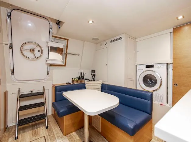 Slide: The Image of Hatteras 100 Raised Pilothouse 2015 - 153