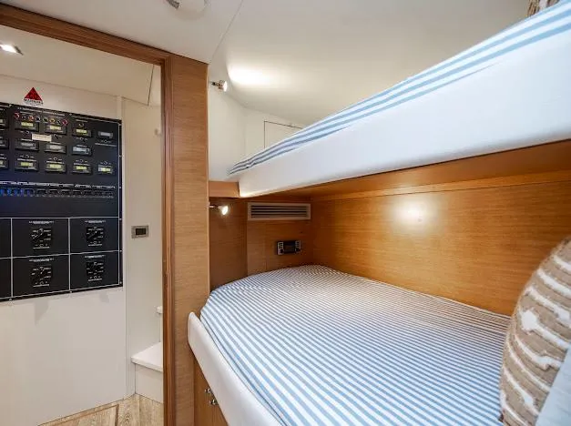 Slide: The Image of Hatteras 100 Raised Pilothouse 2015 - 164