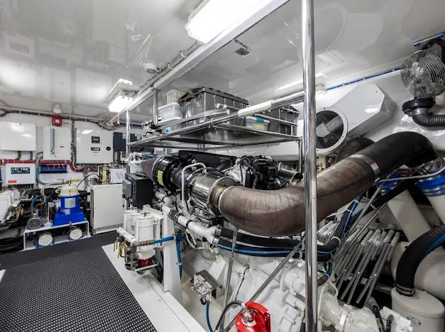 Slide: The Image of Hatteras 100 Raised Pilothouse 2015 - 179