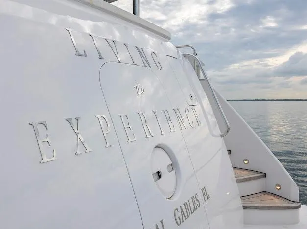 Slide: The Image of Hatteras 100 Raised Pilothouse 2015 - 56