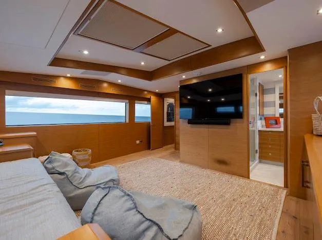 Slide: The Image of Hatteras 100 Raised Pilothouse 2015 - 91