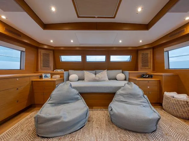 Slide: The Image of Hatteras 100 Raised Pilothouse 2015 - 92