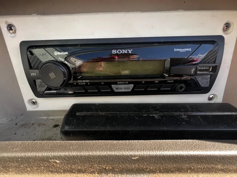 Slide: The Image of Sony stereo system in a 2005 Sea Ray 200 Sport boat. - 12