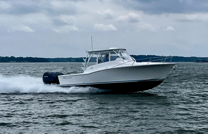 The Image of Albemarle 30 Express 2024 - 0