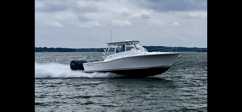 Slide: The Image of Albemarle 30 Express 2024 - 4