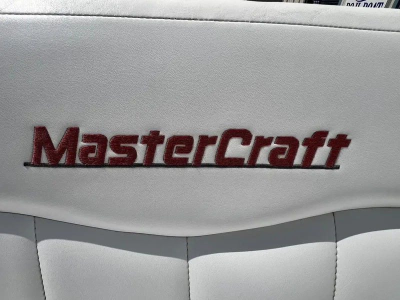 Slide: The Image of Close-up of 2001 MasterCraft X-10 boat seat with logo. - 17