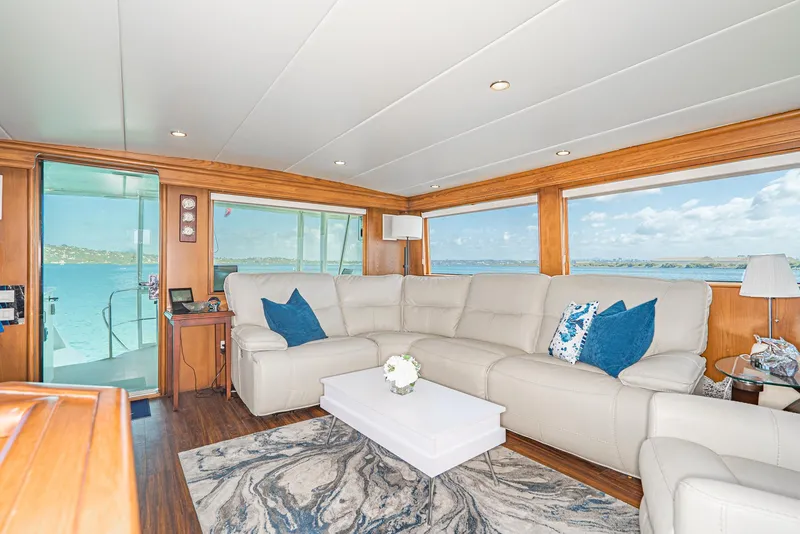 Slide: The Image of Luxurious interior of 1996 Hatteras 70 Sport Deck Motor Yacht with ocean view. - 31