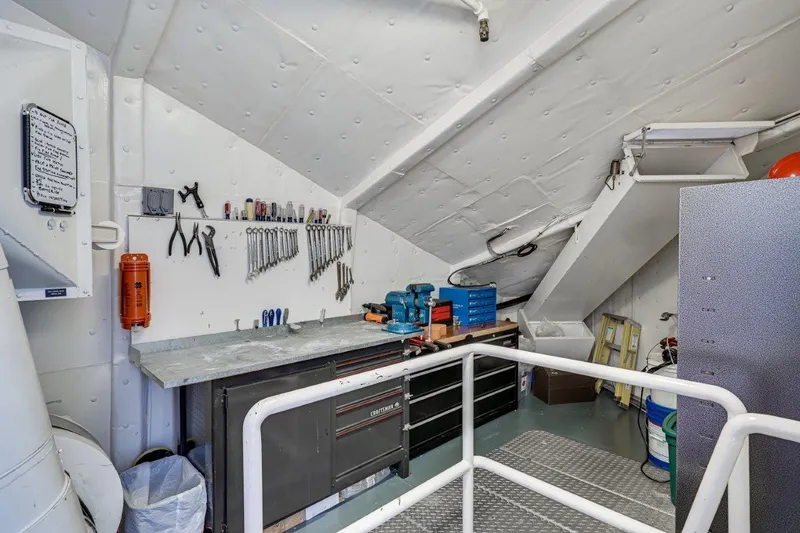 Slide: The Image of Dakota Creek Catamaran Helicopter Capable 1999 - 63