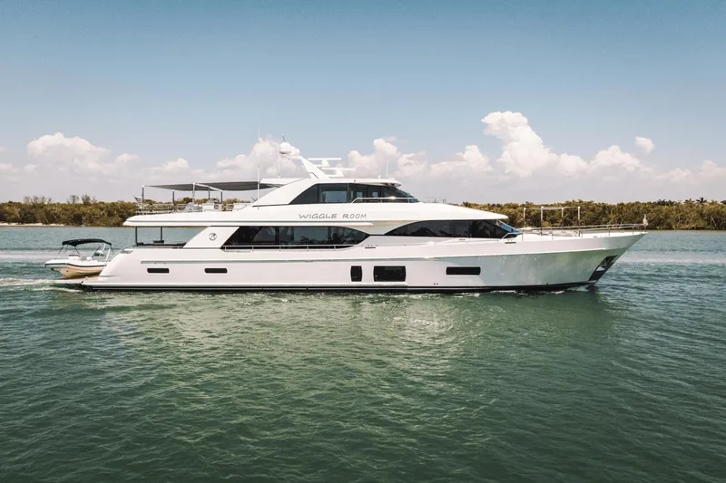 Slide: The Image of Ocean Alexander 100 2018 - 0