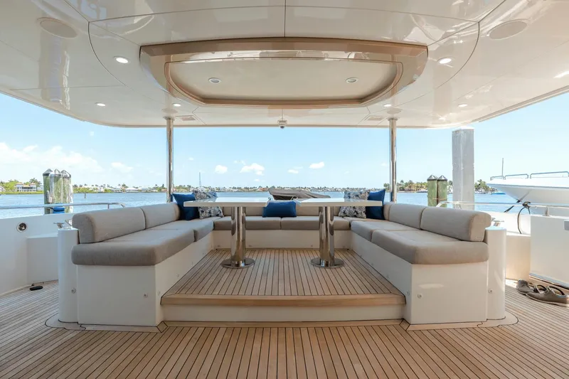 Slide: The Image of Ocean Alexander 100 2018 - 13
