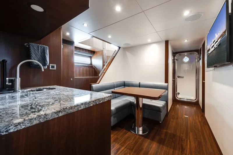 Slide: The Image of Ocean Alexander 100 2018 - 78