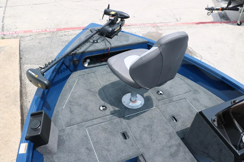 Slide: The Image of 2024 Smoker Craft Excursion Pro 176 SC Pro fishing boat with swivel seat and trolling motor. - 16