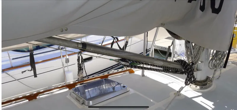 Slide: The Image of Sailboat deck view of 1987 Norseman 400 with rigging and hatch. - 22