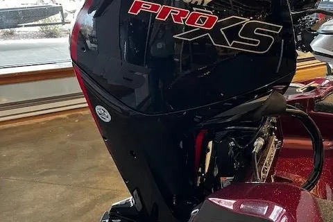 Slide: The Image of 2024 Nitro Z17 boat with Pro XS engine in showroom. - 3