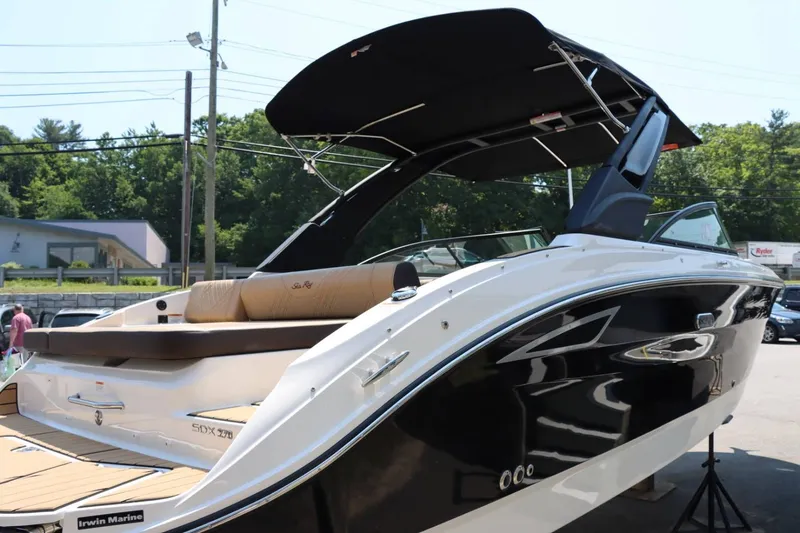 Slide: The Image of Sea Ray 270SDN 2024 - 5