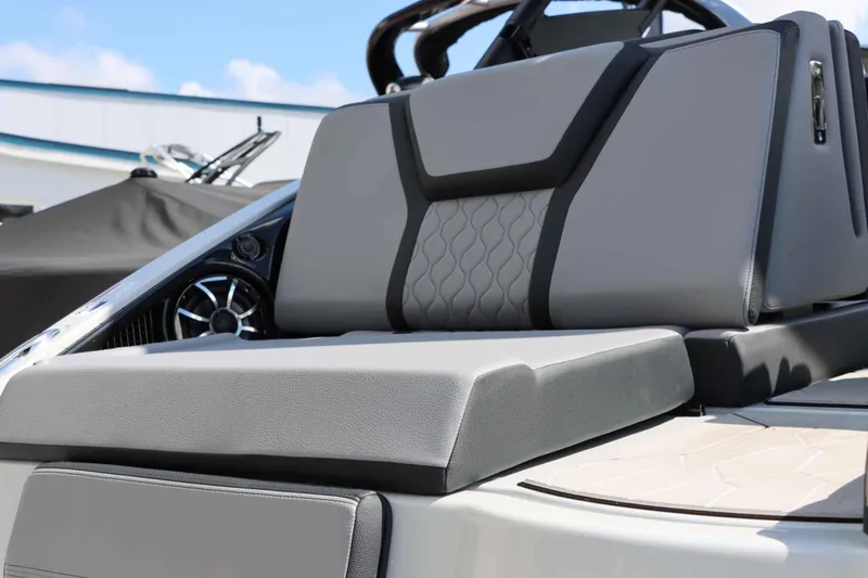 Slide: The Image of 2024 Yamaha Boats 255XE interior seating with modern design and premium materials. - 21