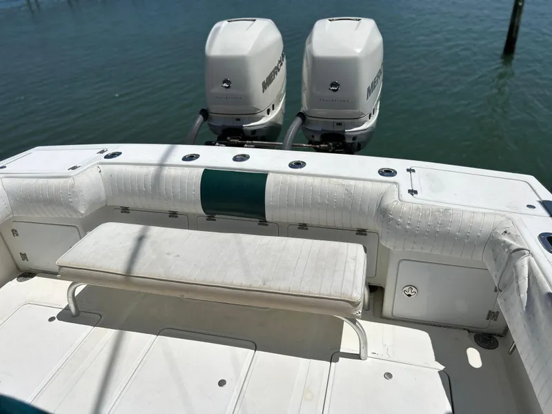 Slide: The Image of Salt Shaker Custom Edition 30 boat, 2003 model, with twin Mercury outboard engines. - 4