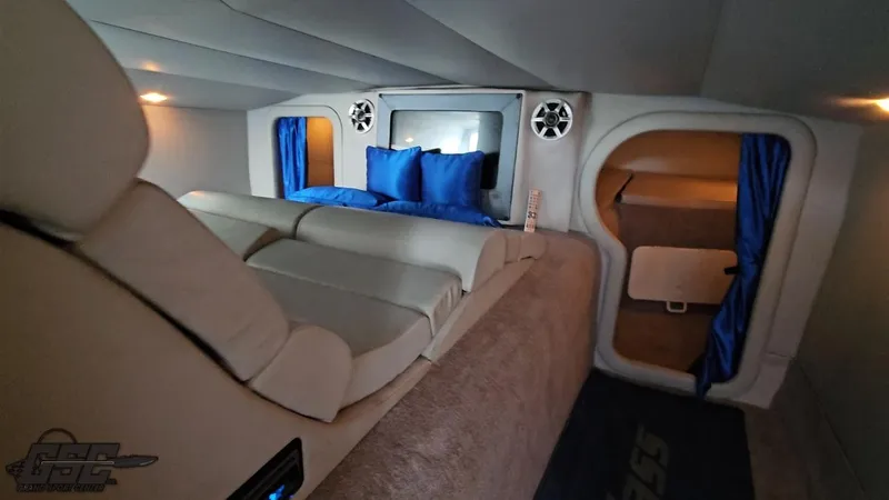 Slide: The Image of Catamaran Liquid Glass 41 2011 - 109