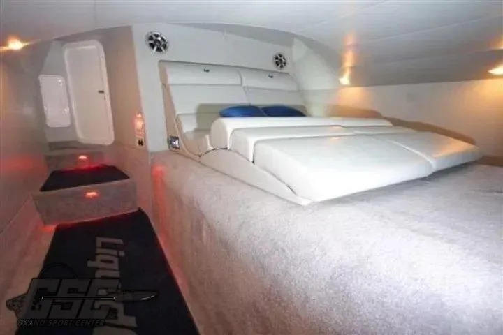 Slide: The Image of Catamaran Liquid Glass 41 2011 - 114