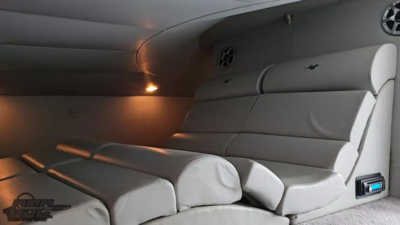 Slide: The Image of Catamaran Liquid Glass 41 2011 - 123