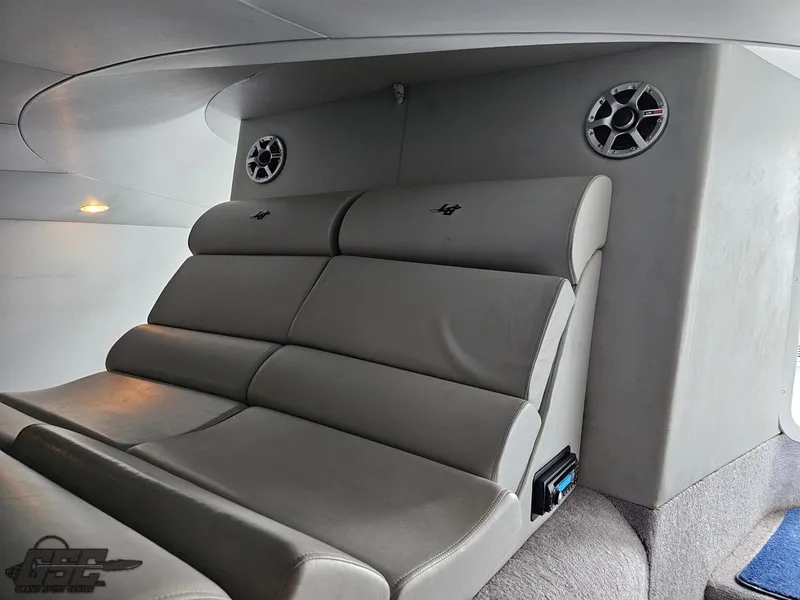 Slide: The Image of Catamaran Liquid Glass 41 2011 - 124