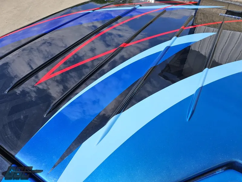 Slide: The Image of Catamaran Liquid Glass 41 2011 - 134