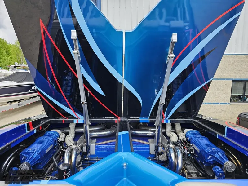 Slide: The Image of Catamaran Liquid Glass 41 2011 - 139