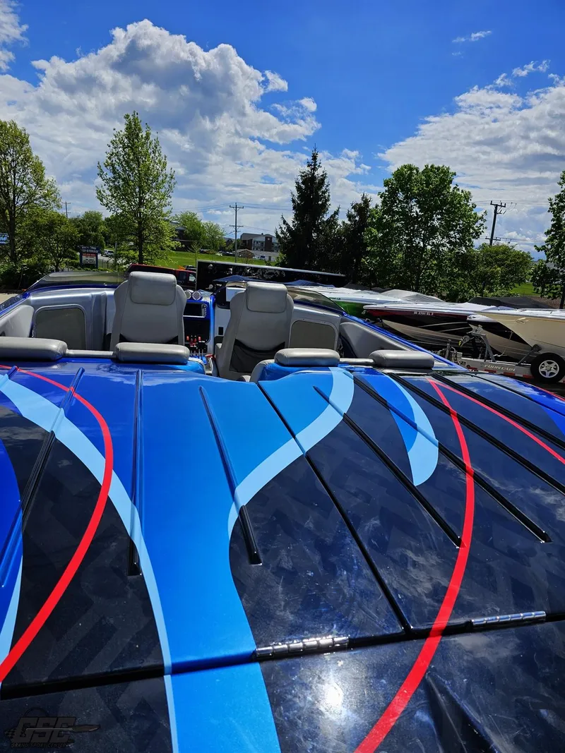 Slide: The Image of Catamaran Liquid Glass 41 2011 - 53