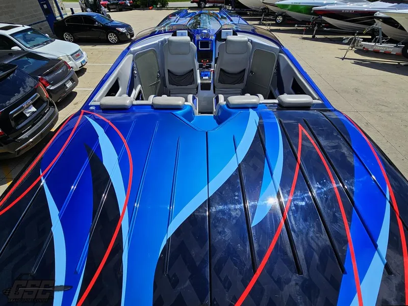 Slide: The Image of Catamaran Liquid Glass 41 2011 - 55